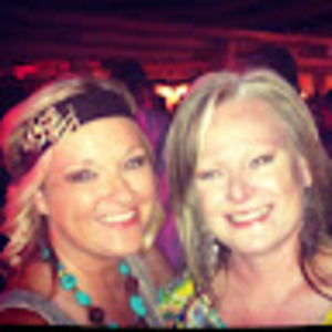 Meet your Posher, Whitney